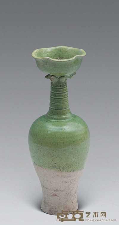 辽 绿彩凤头瓶 高30.9cm；底径7cm